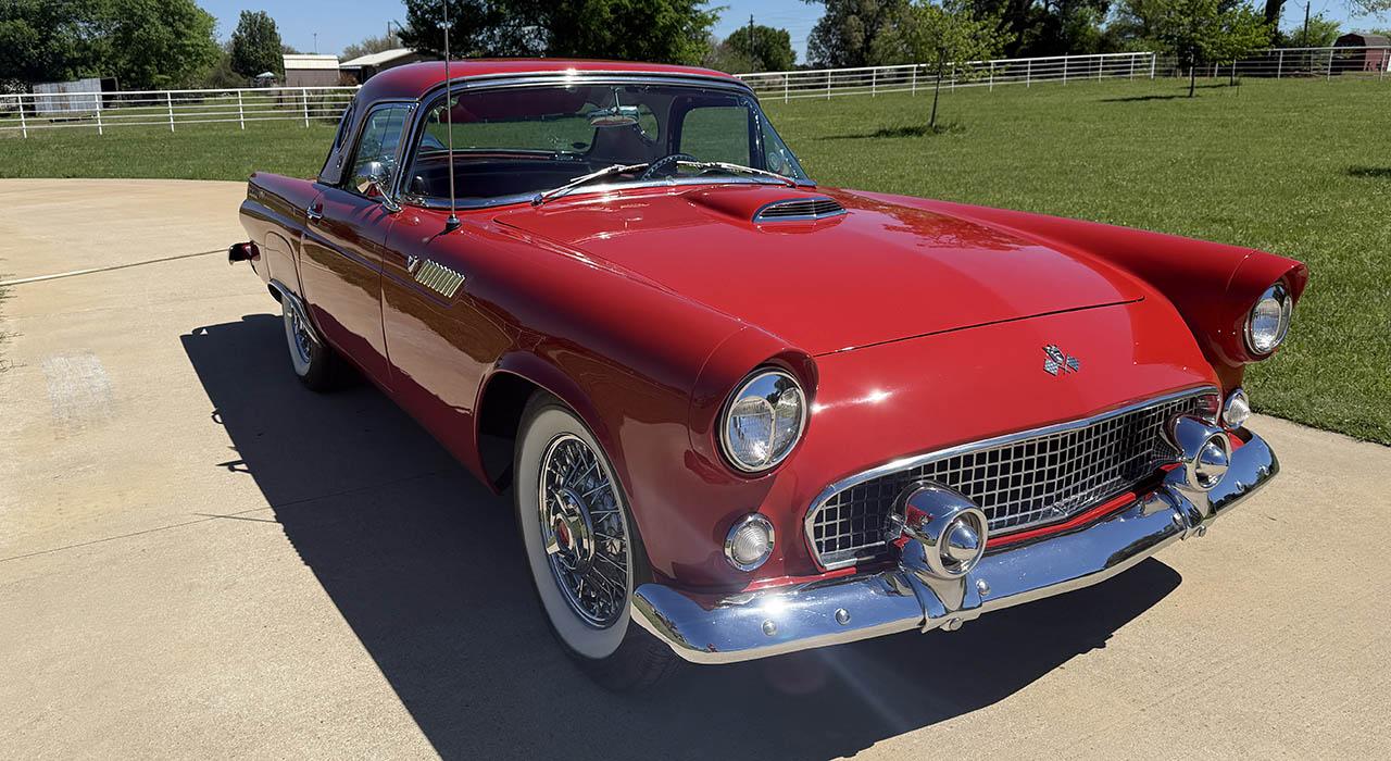 1955 Ford Thunderbird