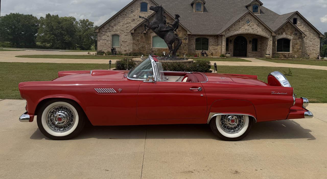 1955 Ford Thunderbird