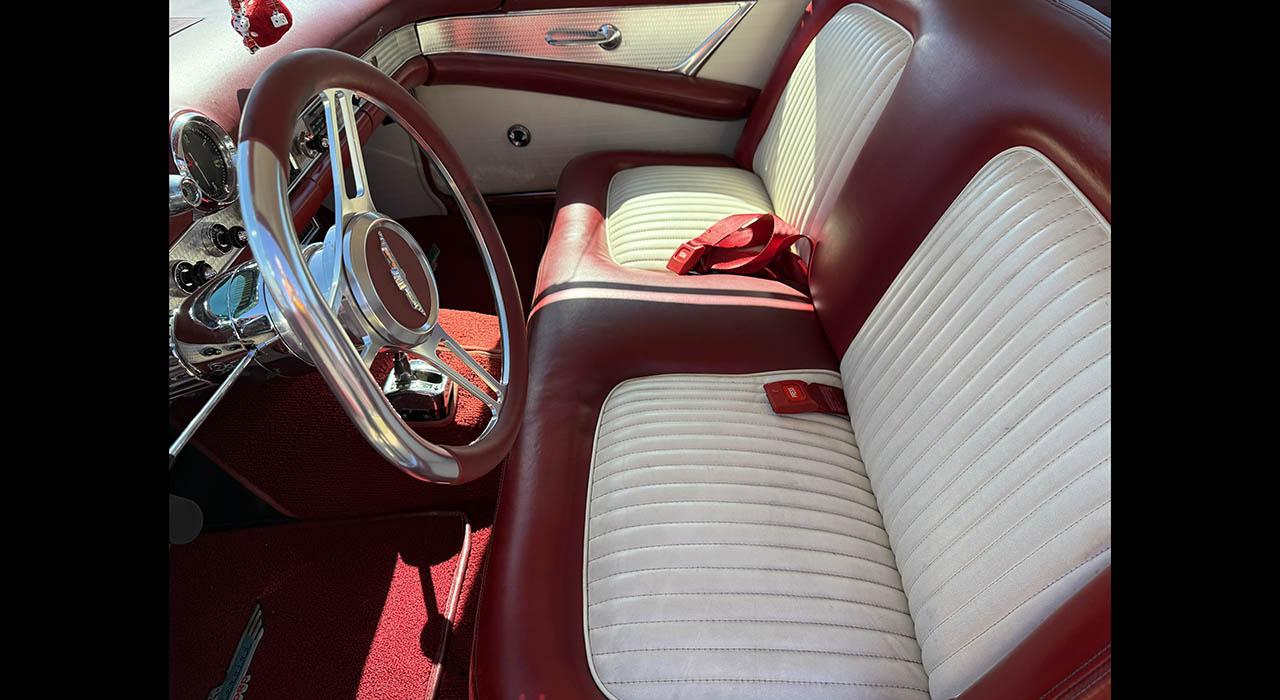 1955 Ford Thunderbird