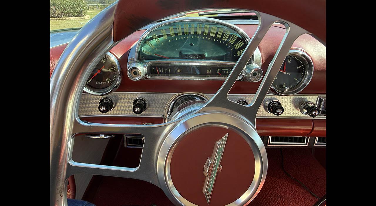 1955 Ford Thunderbird