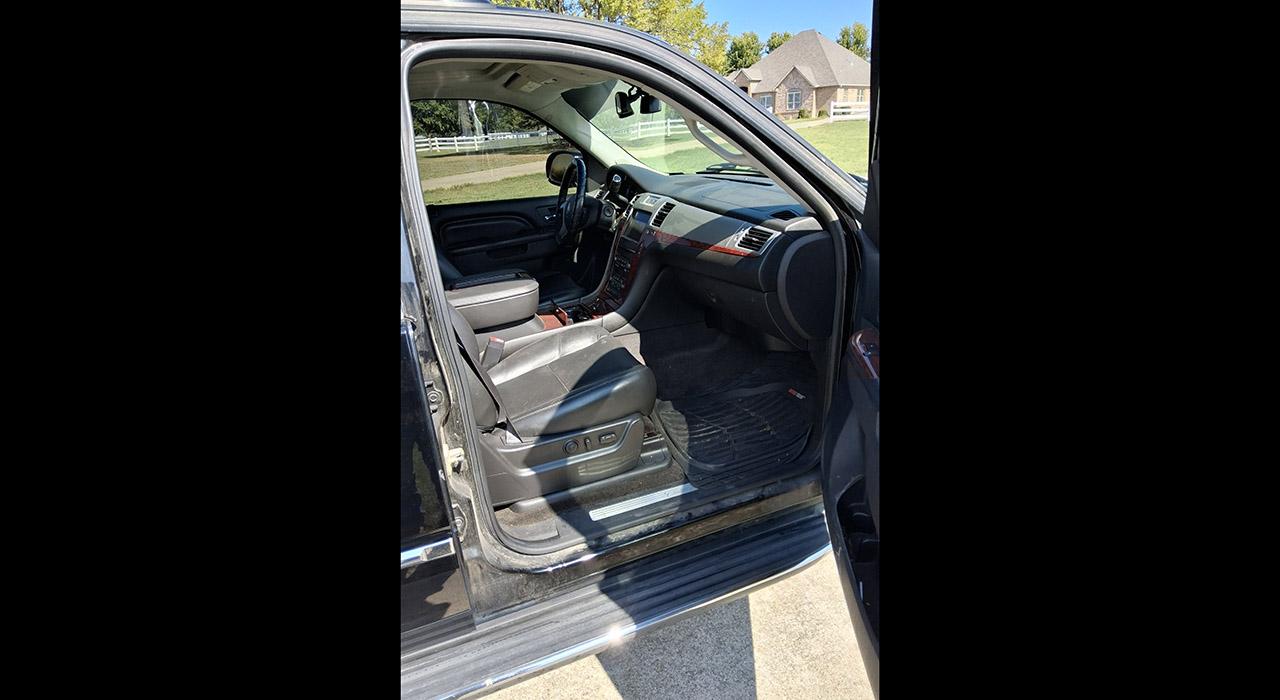 2012 Cadillac Escalade