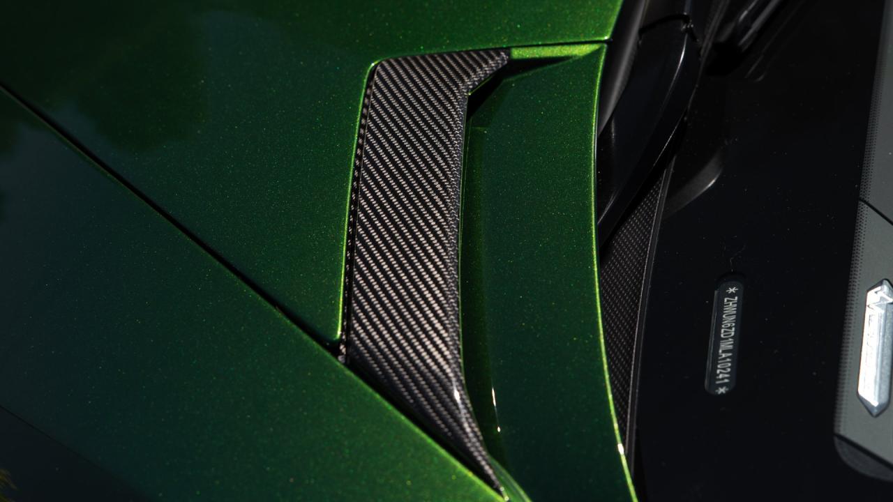 2021 Lamborghini Aventador SVJ Roadster
