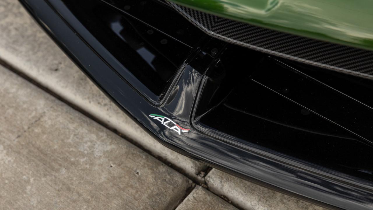 2021 Lamborghini Aventador SVJ Roadster