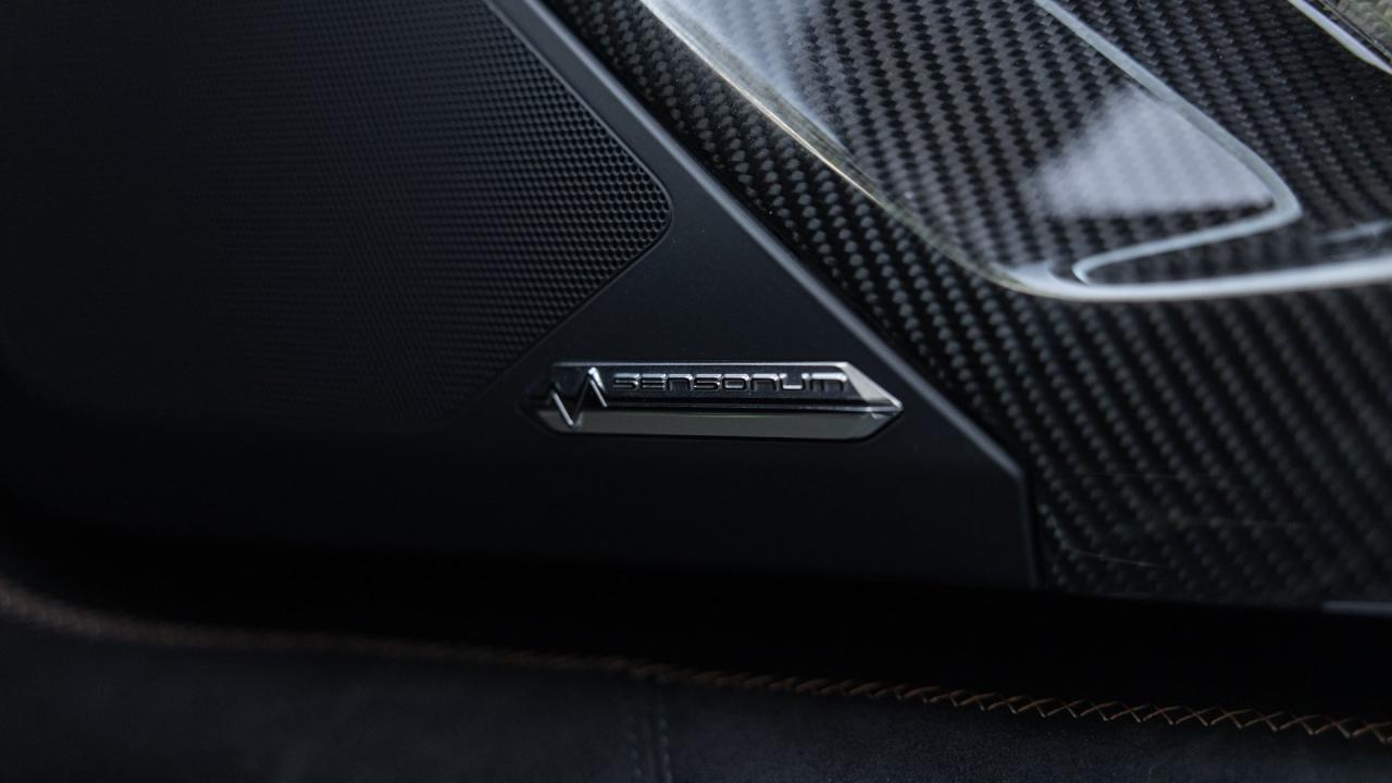2021 Lamborghini Aventador SVJ Roadster