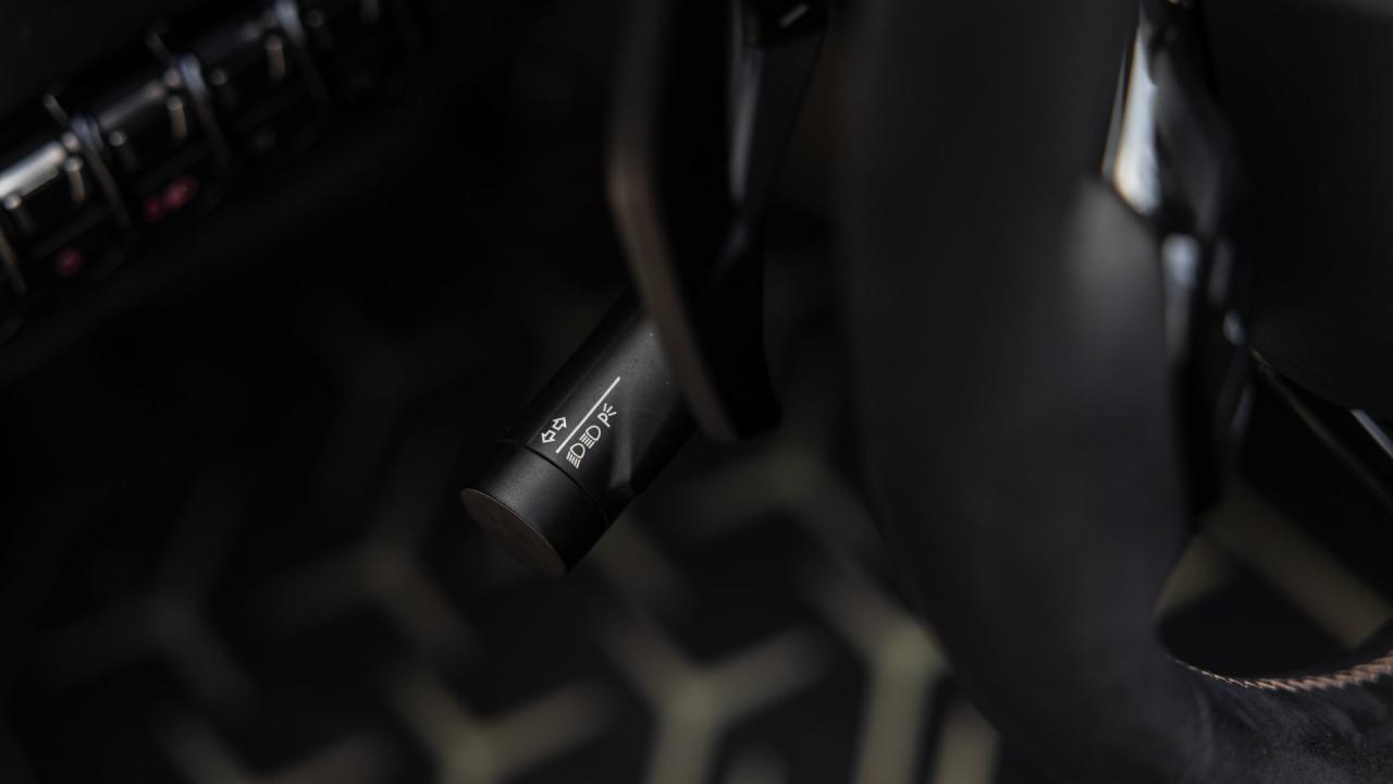 2021 Lamborghini Aventador SVJ Roadster