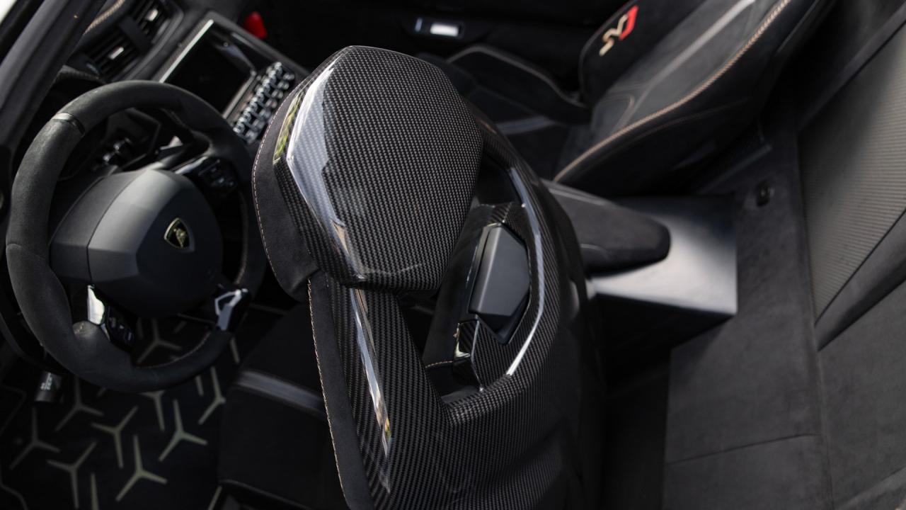 2021 Lamborghini Aventador SVJ Roadster