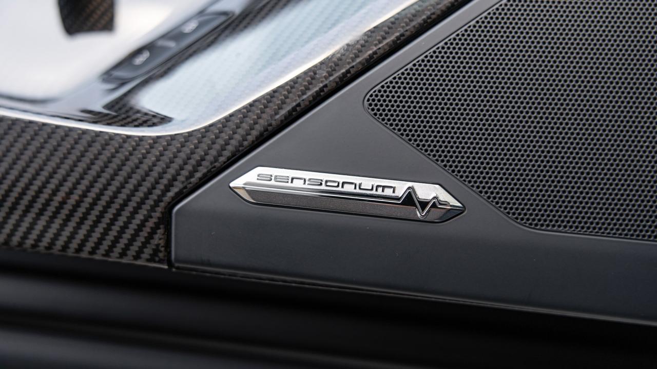 2021 Lamborghini Aventador SVJ Roadster