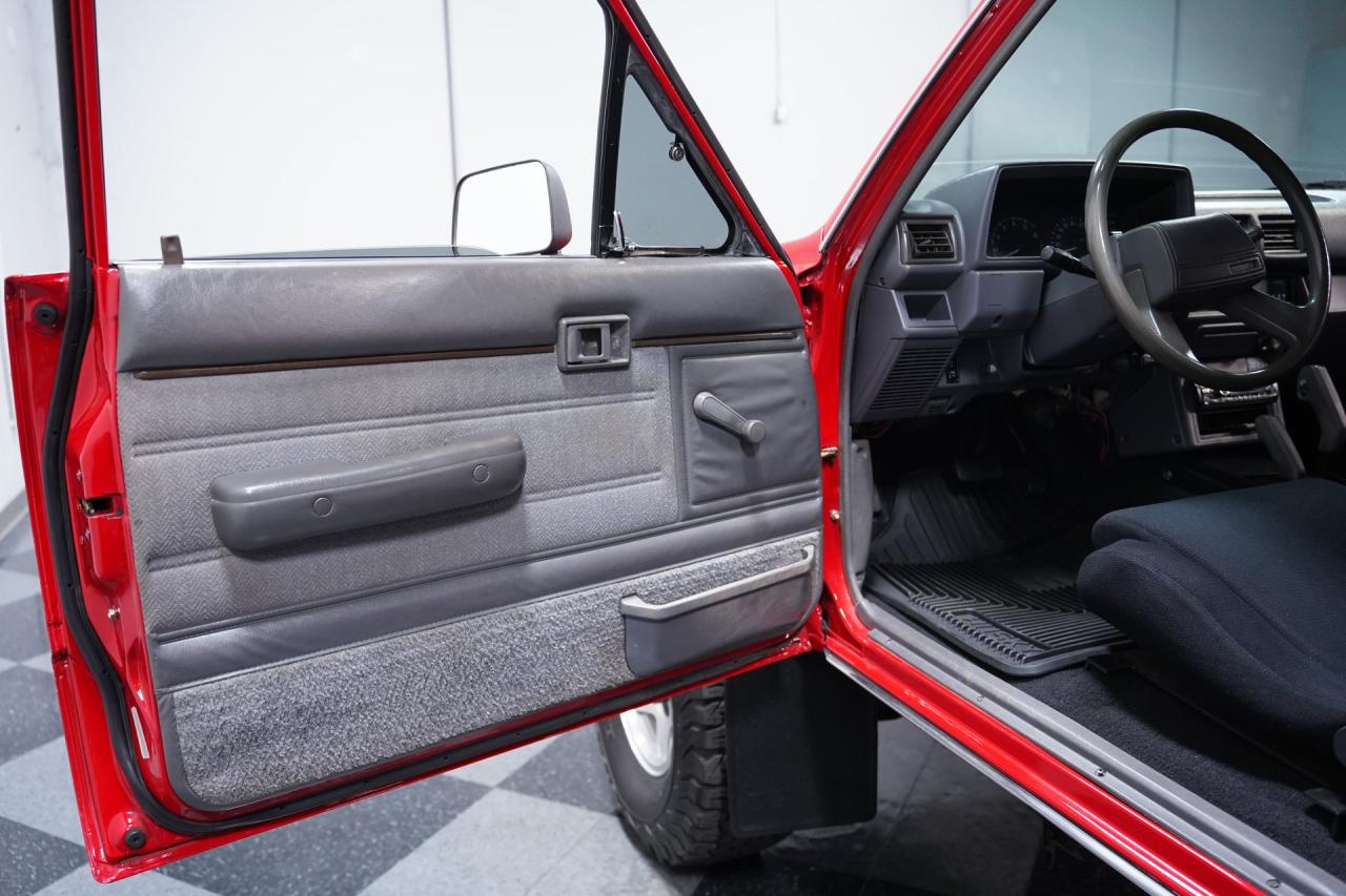 1988 Toyota Pickup XCAB SR5 4x4