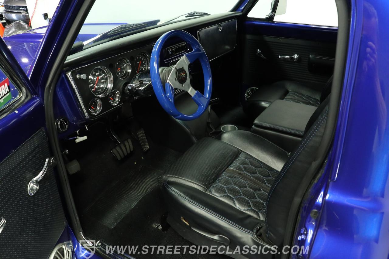 1970 Chevrolet C10 Stepside Restomod