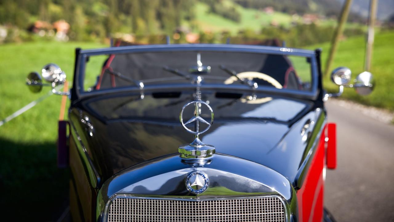 1938 Mercedes - Benz 320 "Cabriolet A" in the style of Sindelfingen