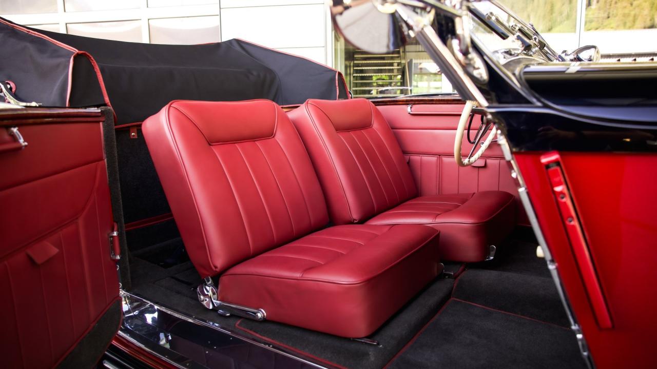 1938 Mercedes - Benz 320 "Cabriolet A" in the style of Sindelfingen