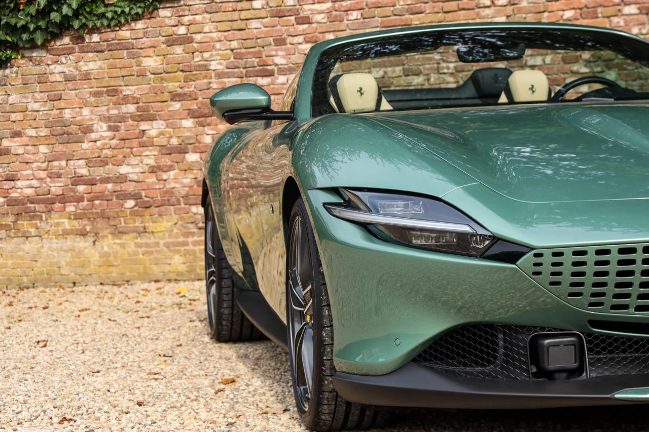 2024 Ferrari Roma Spider &ldquo;Verde Dora&rdquo;