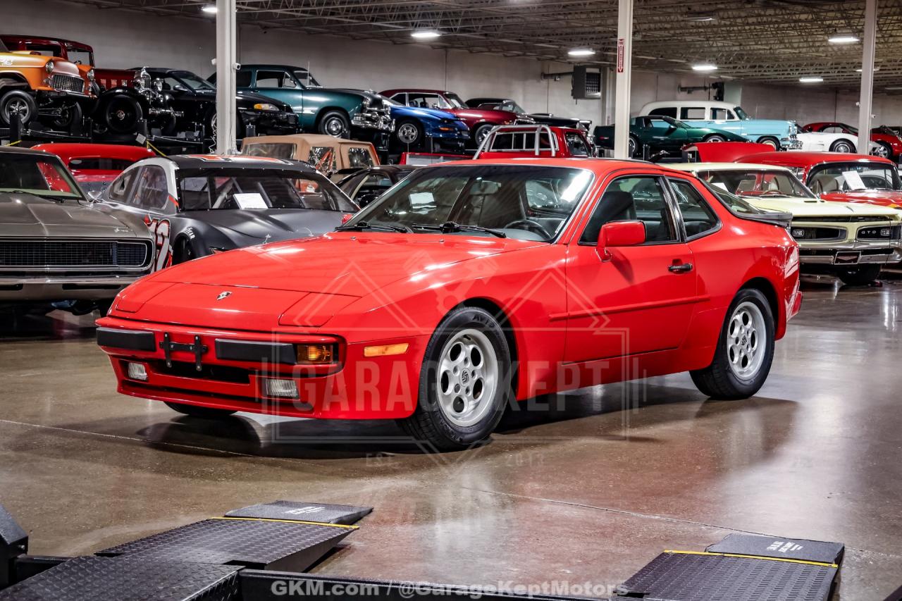 1985 Porsche 944