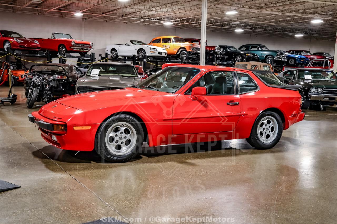 1985 Porsche 944