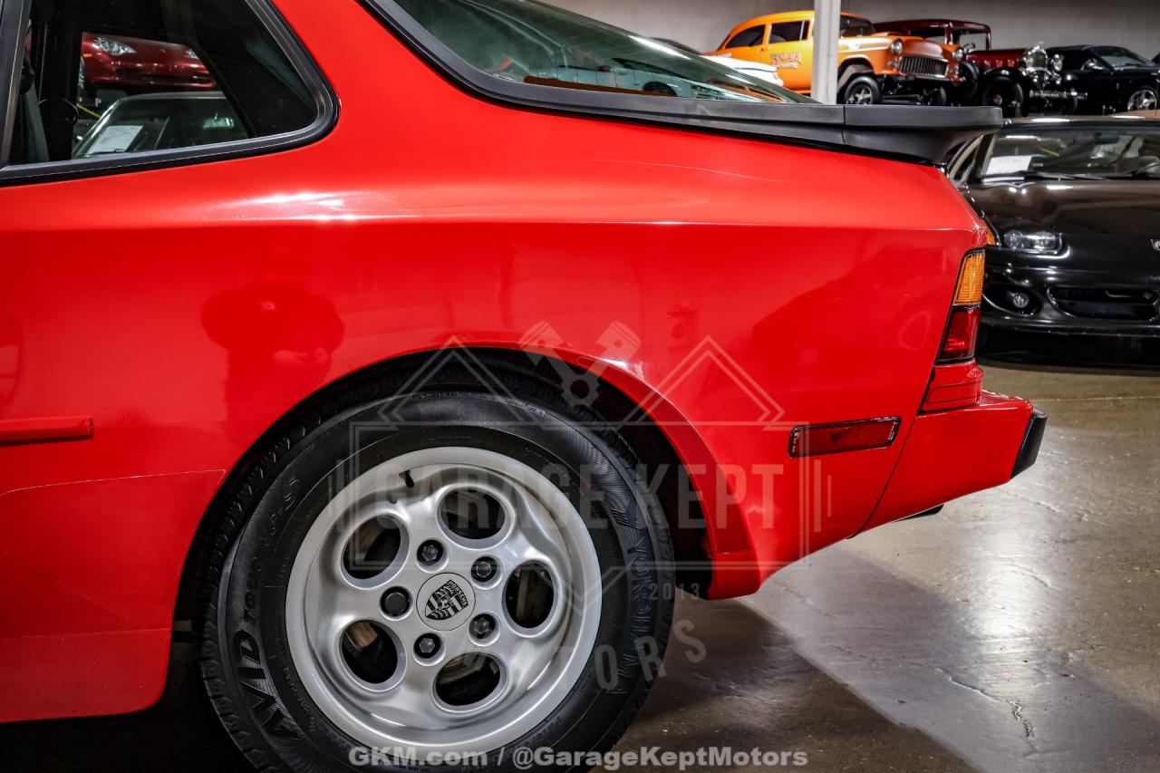 1985 Porsche 944