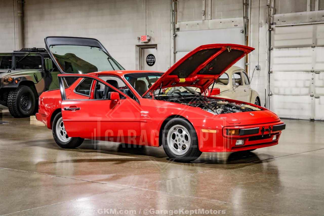 1985 Porsche 944