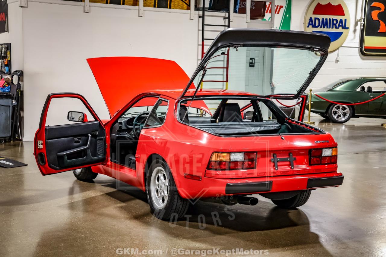 1985 Porsche 944