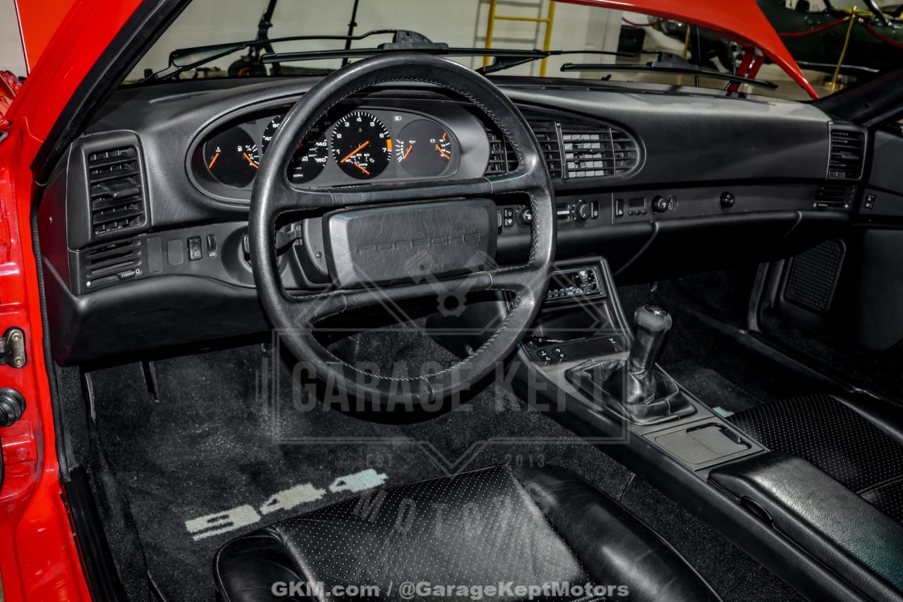1985 Porsche 944