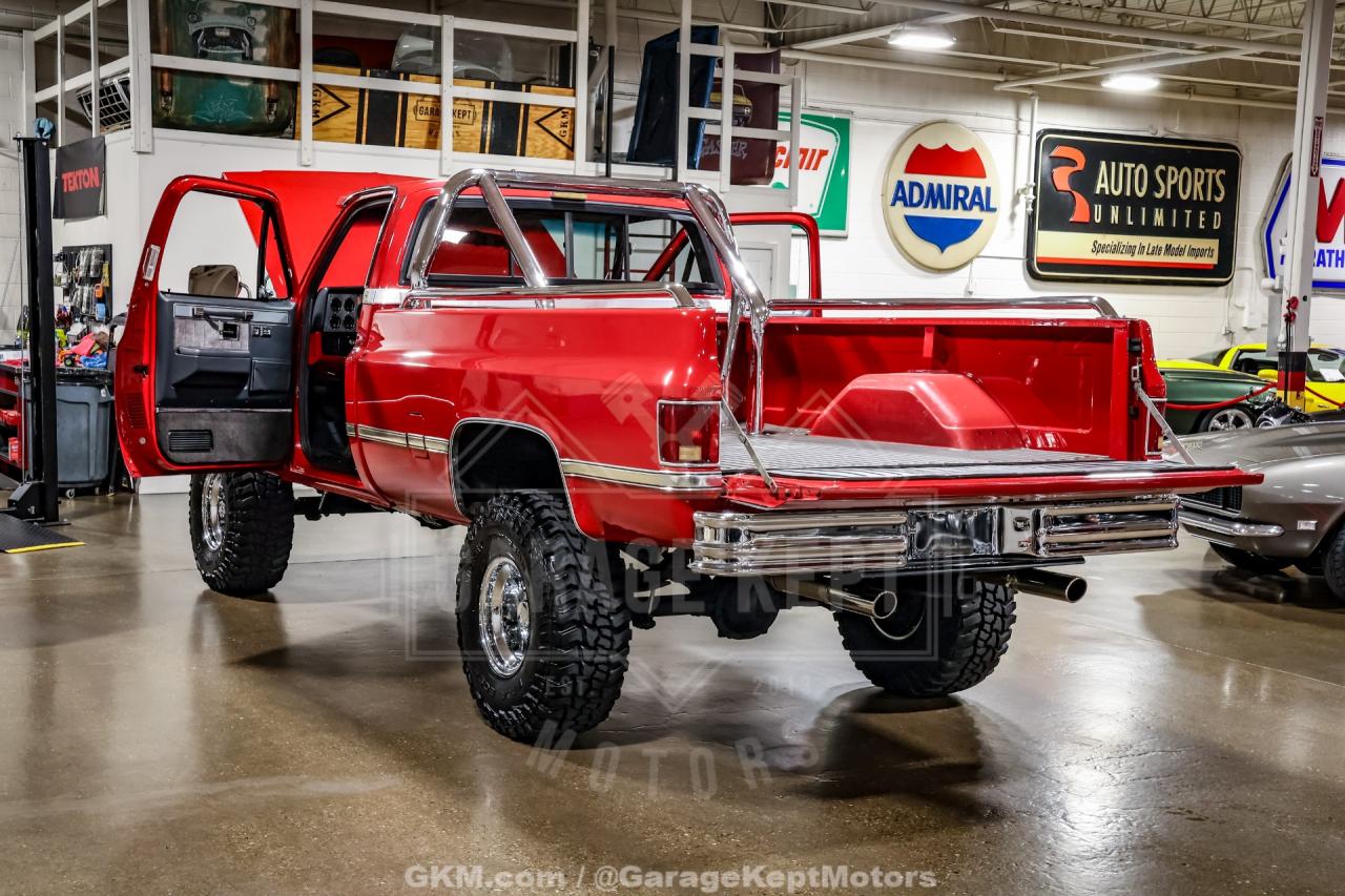 1987 Chevrolet R/V 10 Series