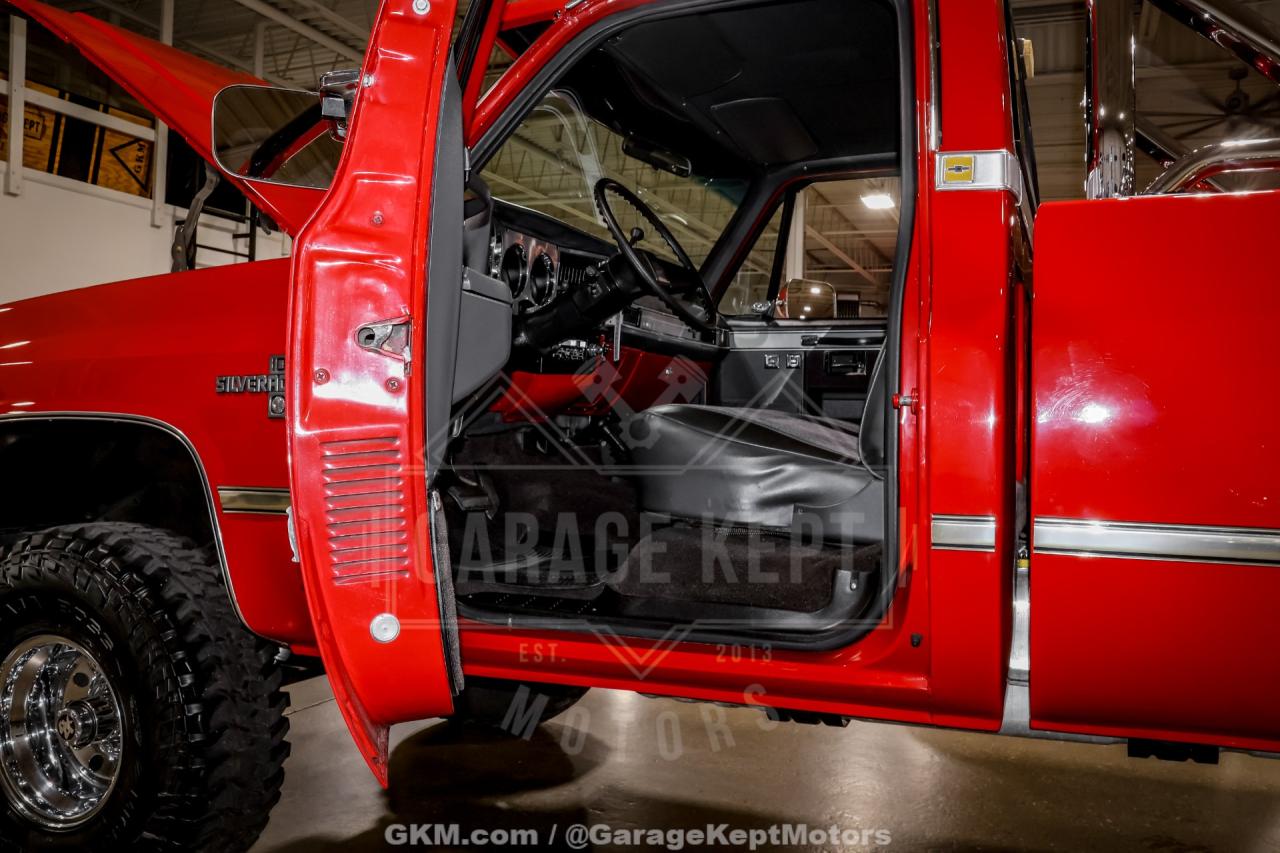 1987 Chevrolet R/V 10 Series