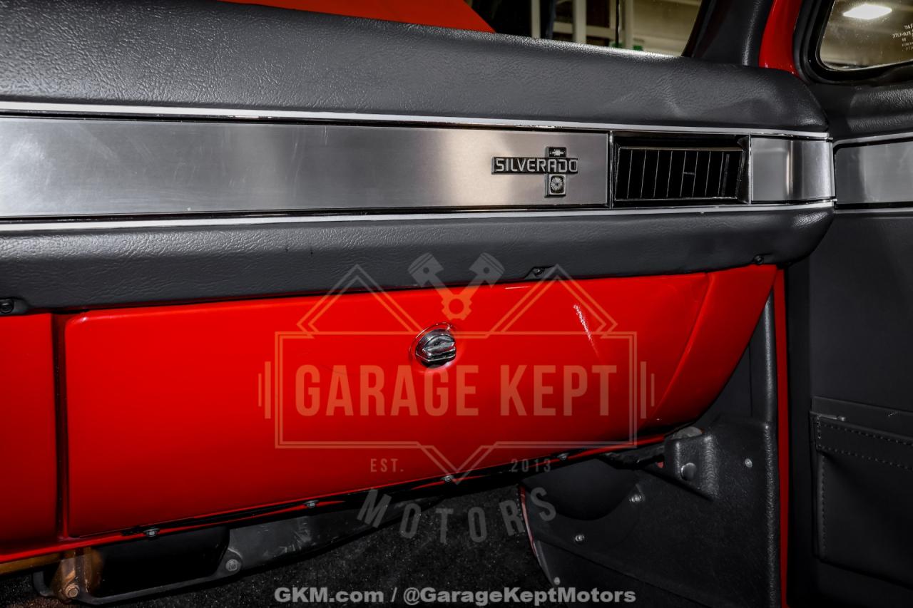1987 Chevrolet R/V 10 Series