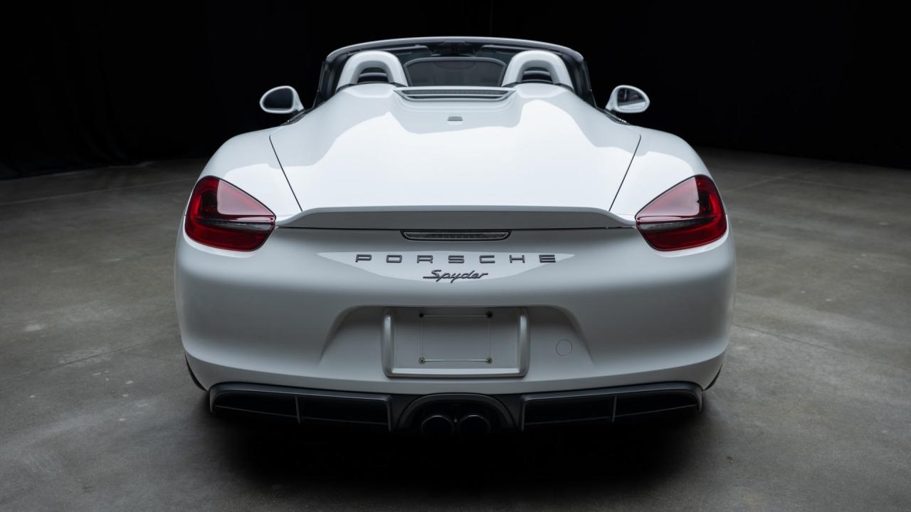 2016 Porsche Boxster Spyder