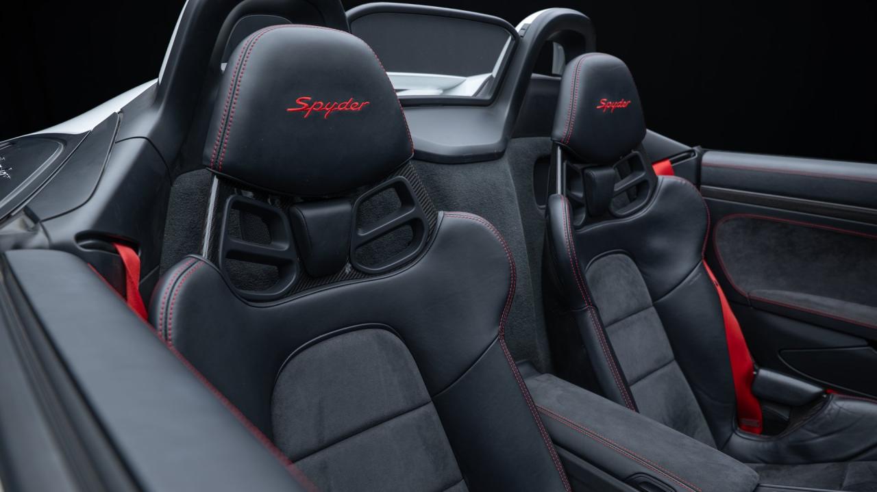 2016 Porsche Boxster Spyder