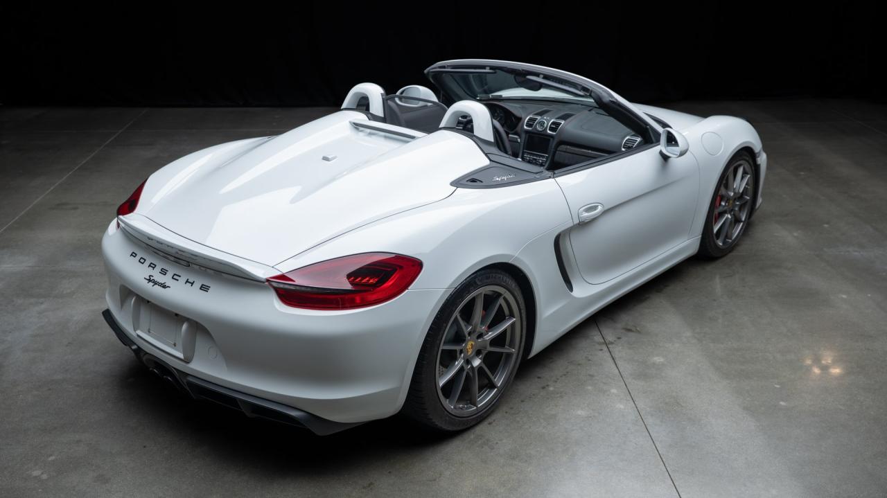 2016 Porsche Boxster Spyder