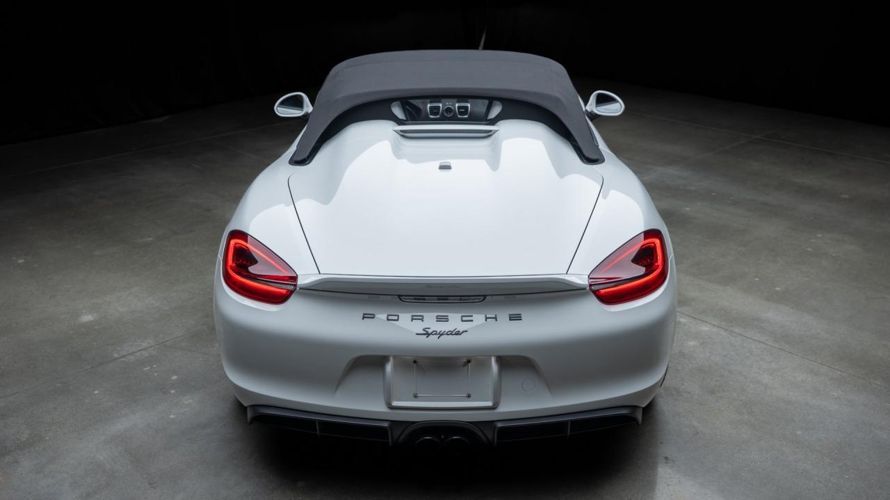 2016 Porsche Boxster Spyder
