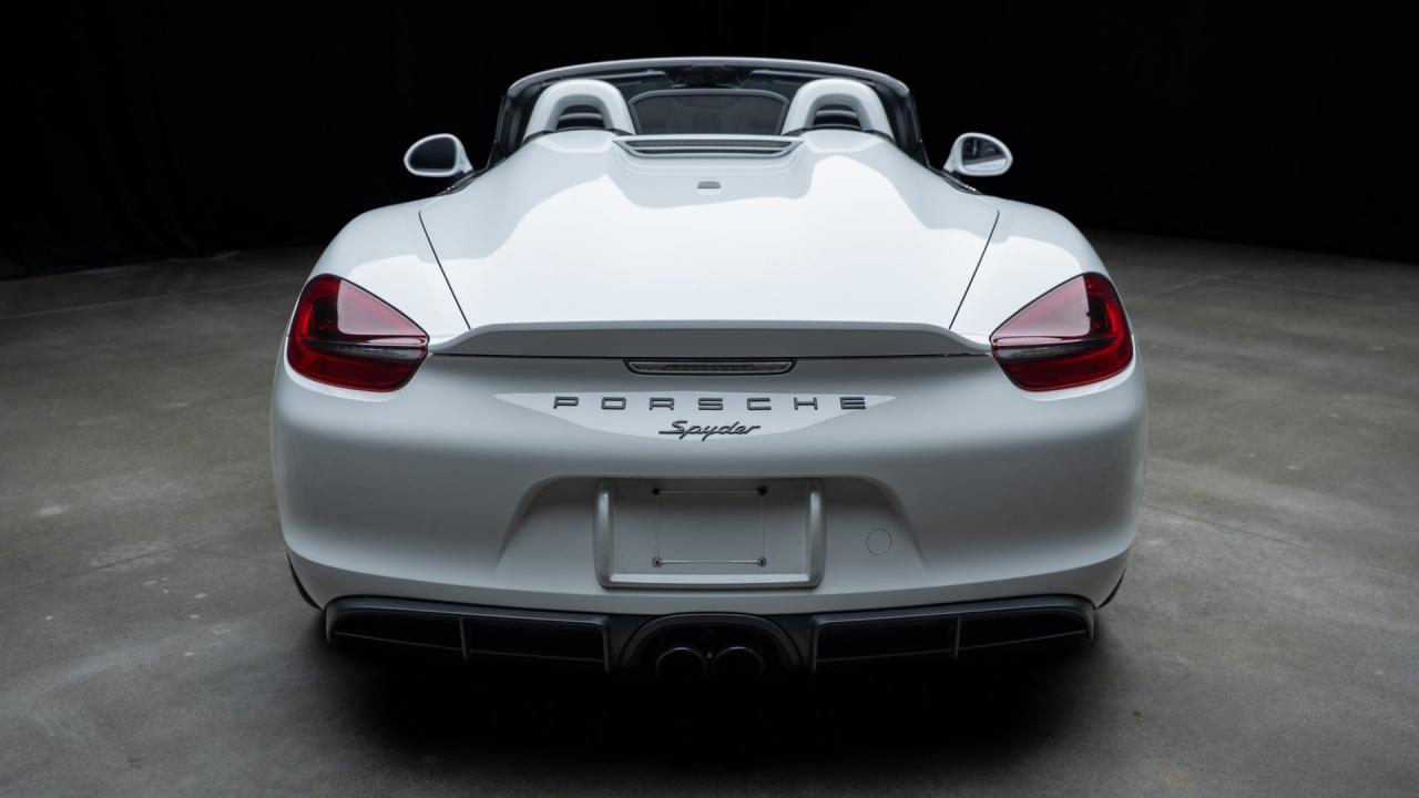2016 Porsche Boxster Spyder