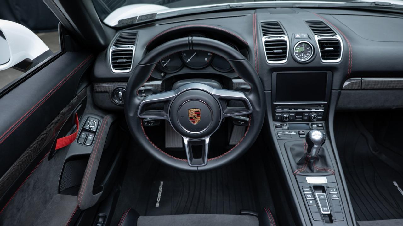 2016 Porsche Boxster Spyder