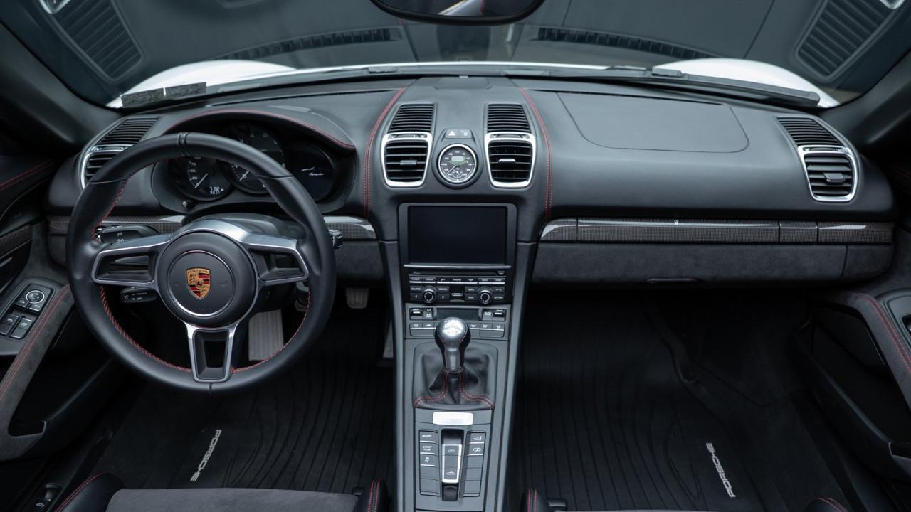 2016 Porsche Boxster Spyder