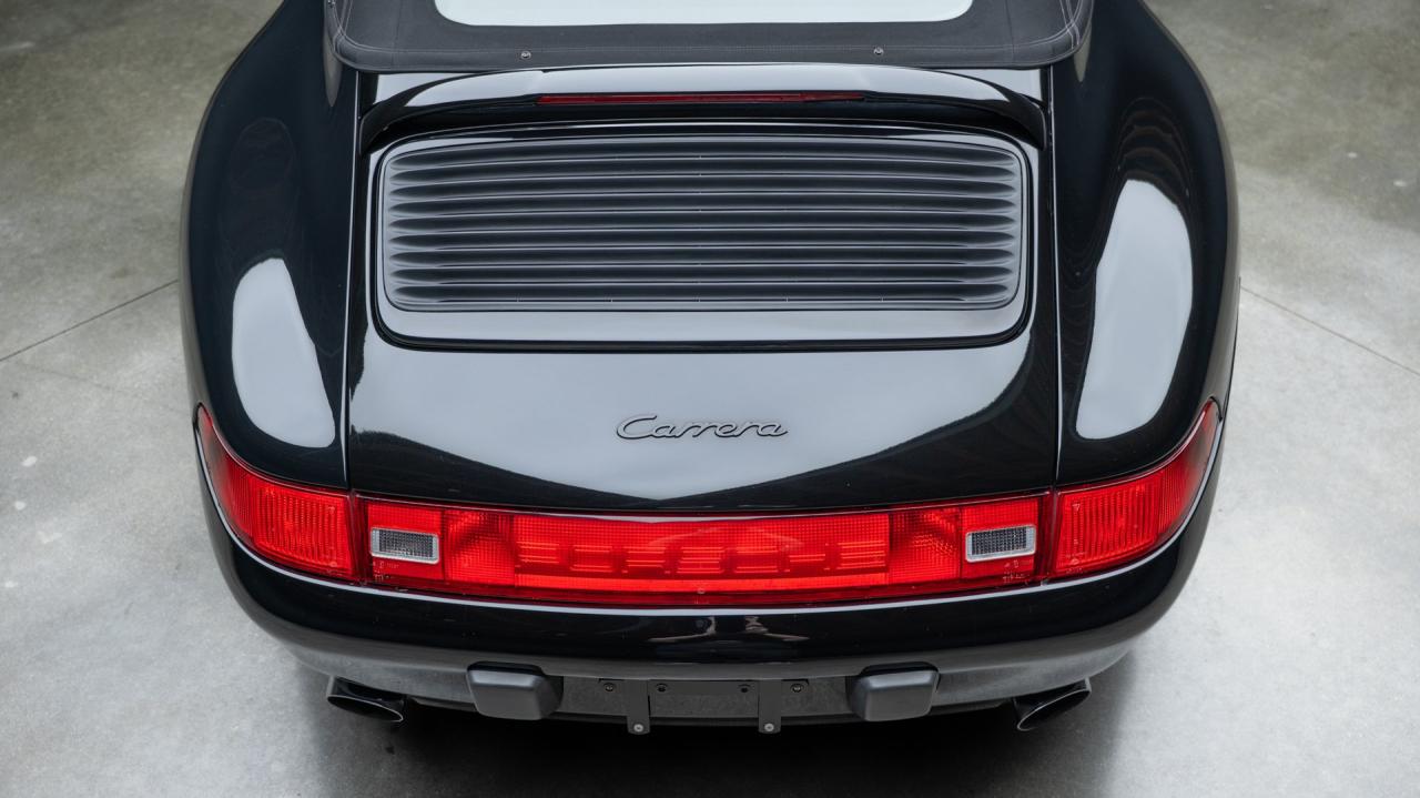 1998 Porsche 911 Carrera Cabriolet