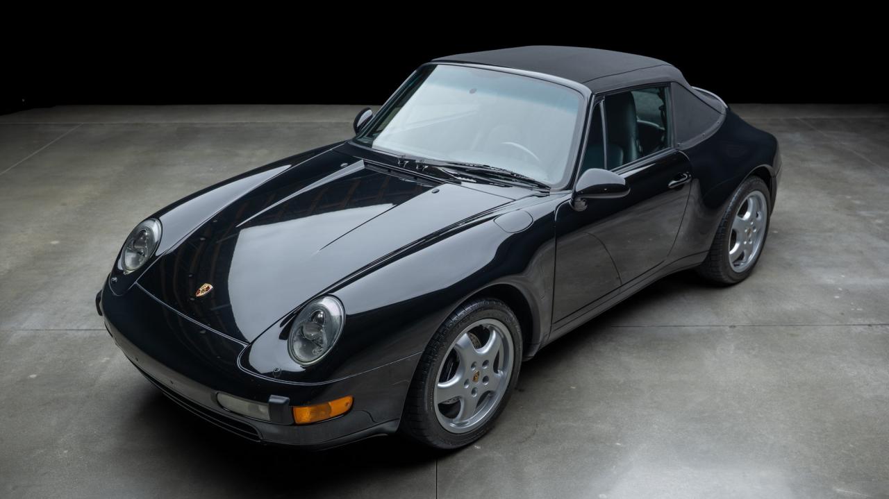 1998 Porsche 911 Carrera Cabriolet