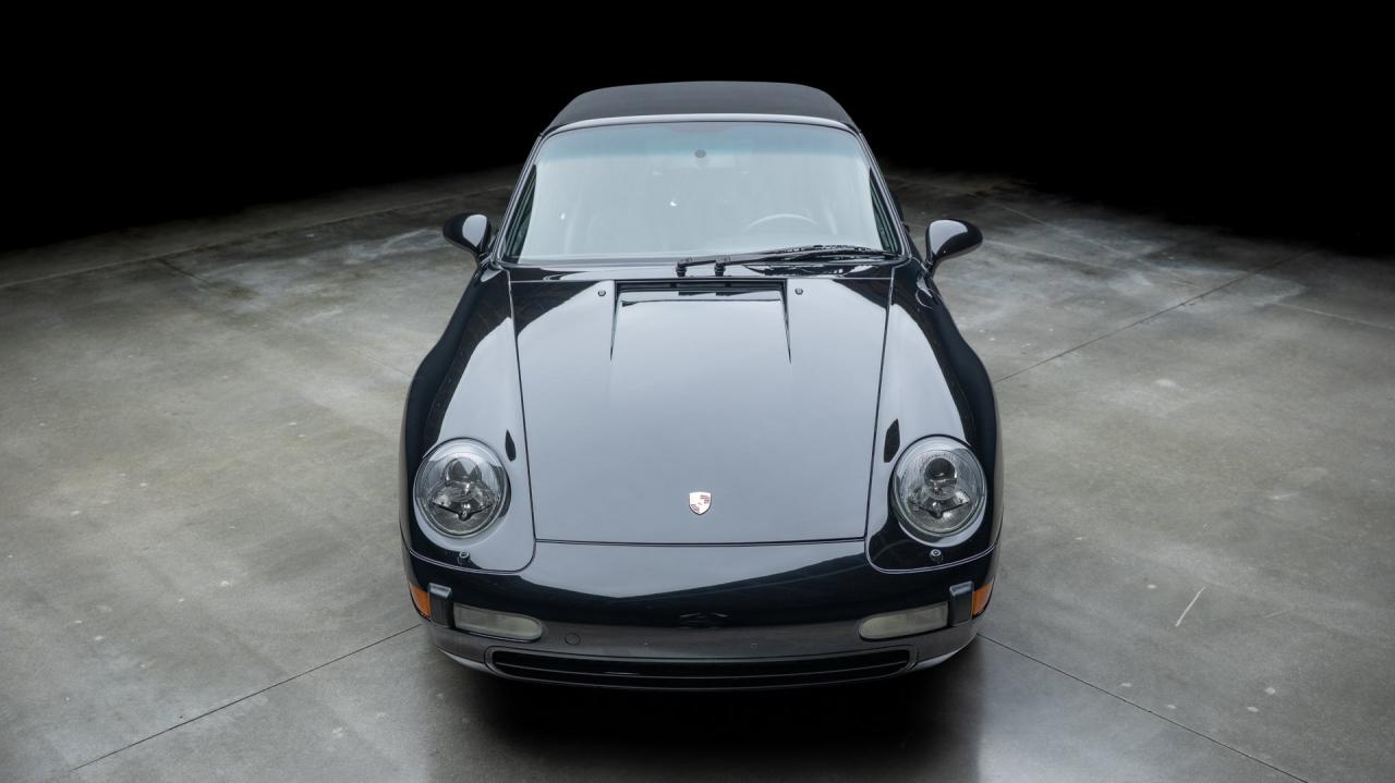 1998 Porsche 911 Carrera Cabriolet