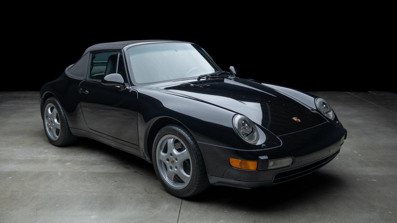 1998 Porsche 911 Carrera Cabriolet
