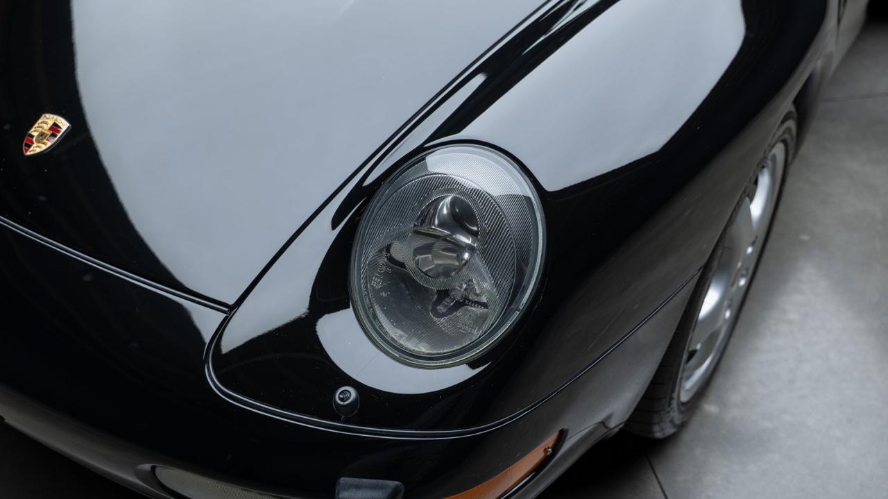 1998 Porsche 911 Carrera Cabriolet