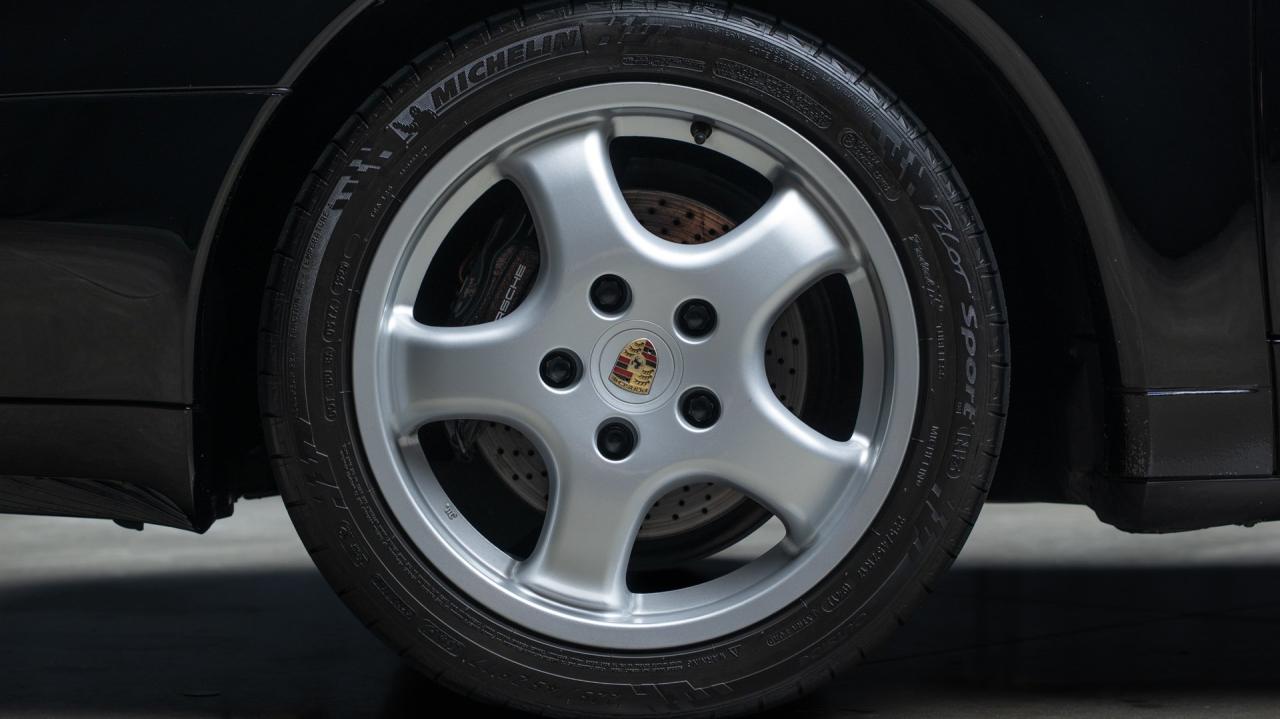 1998 Porsche 911 Carrera Cabriolet