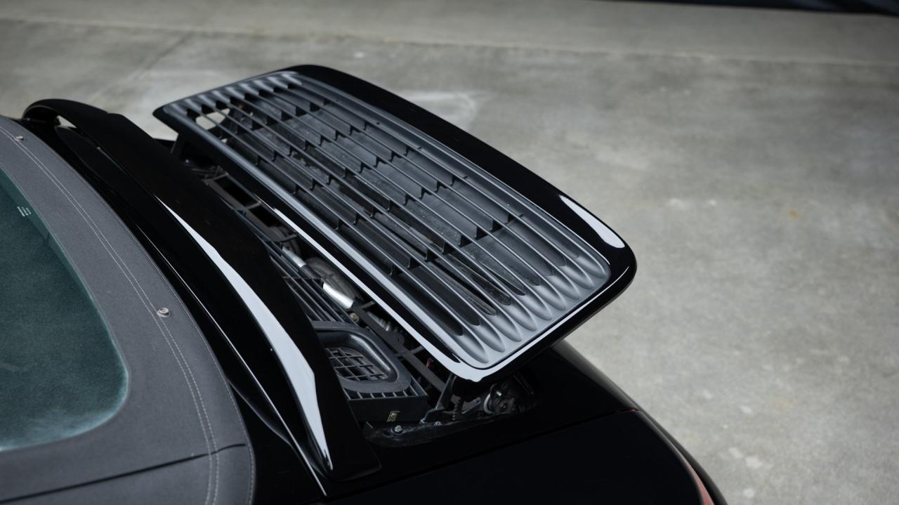 1998 Porsche 911 Carrera Cabriolet