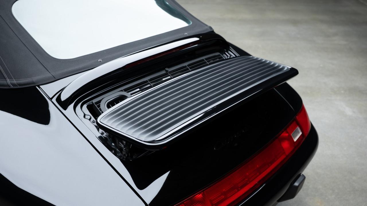 1998 Porsche 911 Carrera Cabriolet