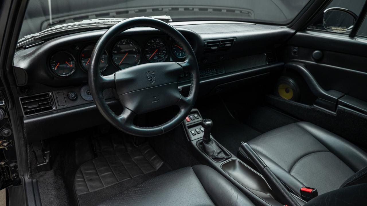 1998 Porsche 911 Carrera Cabriolet