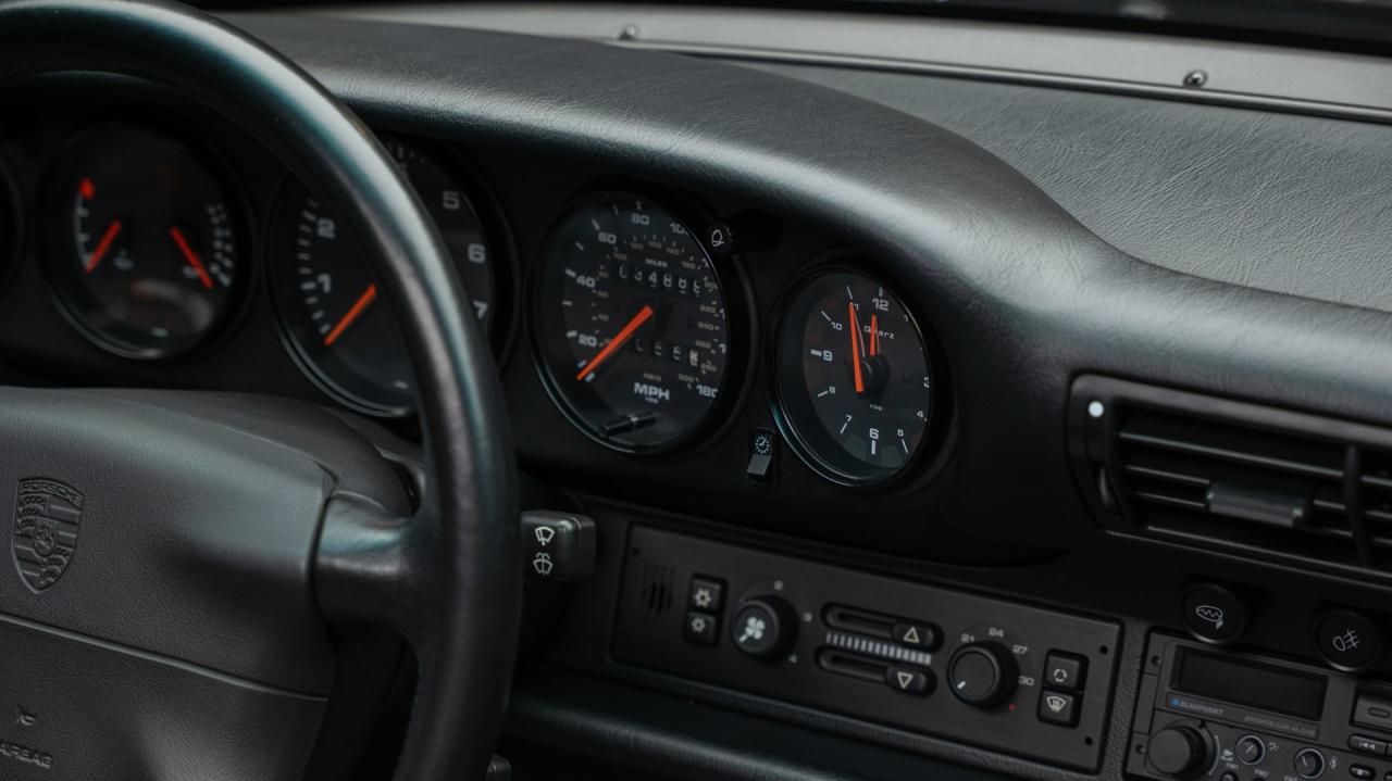 1998 Porsche 911 Carrera Cabriolet