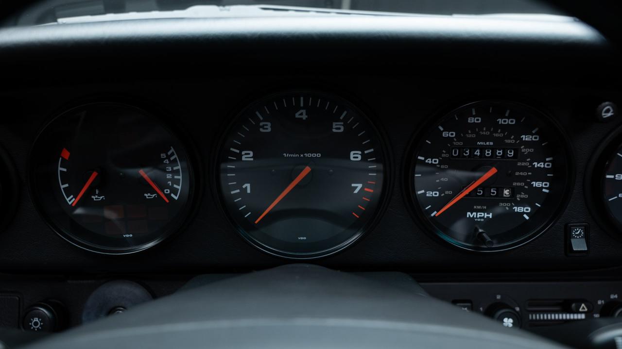 1998 Porsche 911 Carrera Cabriolet