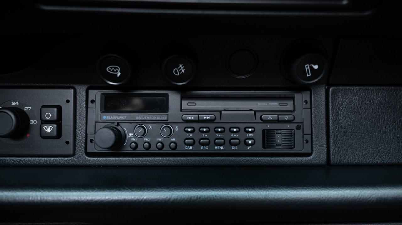 1998 Porsche 911 Carrera Cabriolet