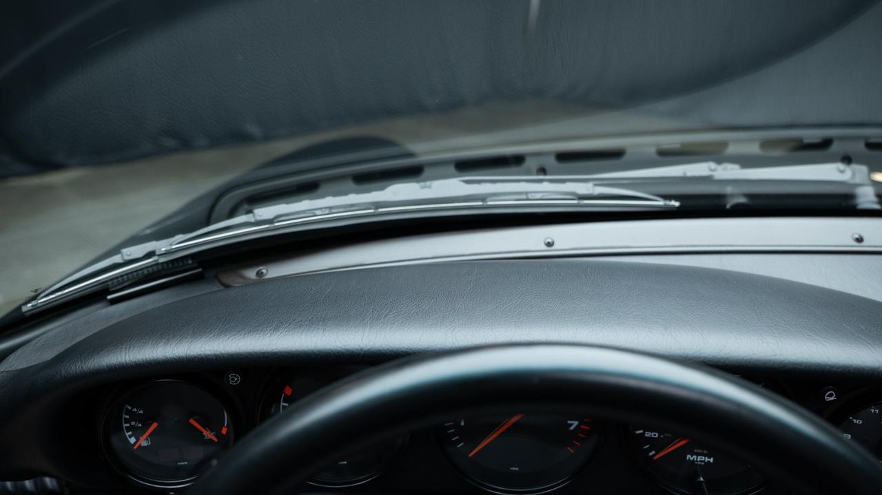 1998 Porsche 911 Carrera Cabriolet