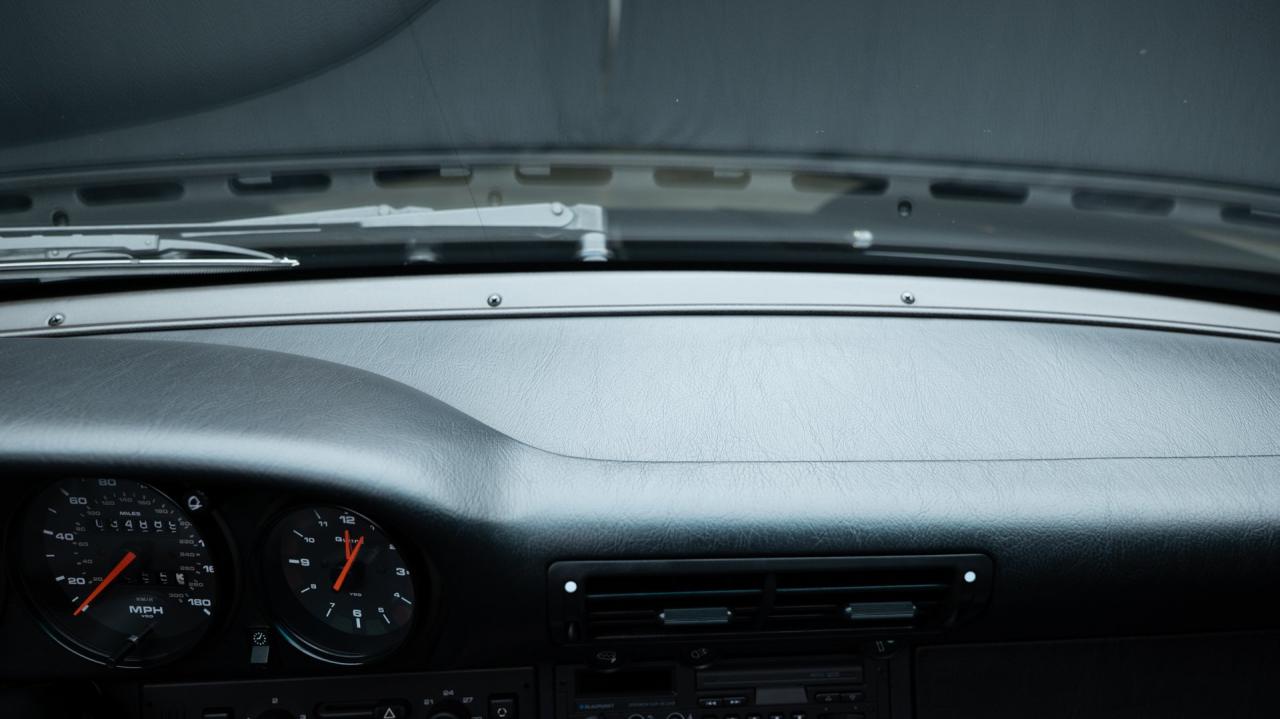 1998 Porsche 911 Carrera Cabriolet