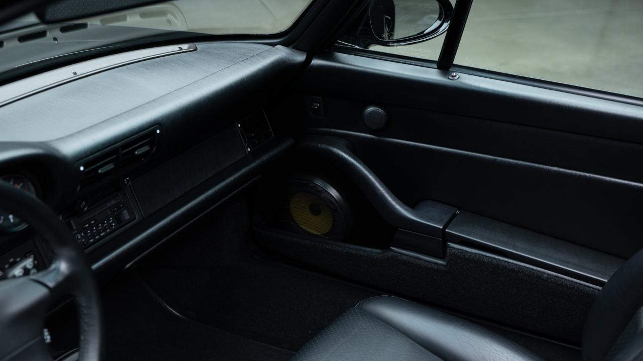 1998 Porsche 911 Carrera Cabriolet