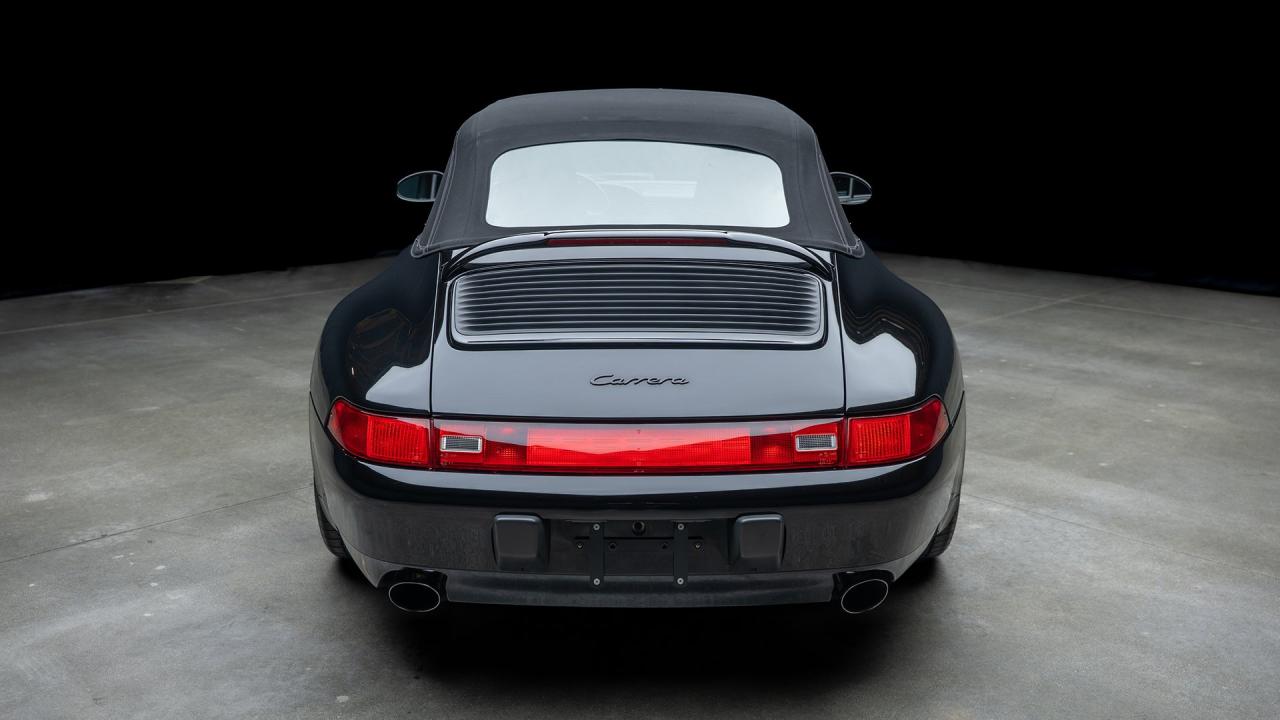 1998 Porsche 911 Carrera Cabriolet
