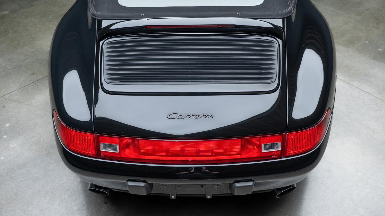 1998 Porsche 911 Carrera Cabriolet