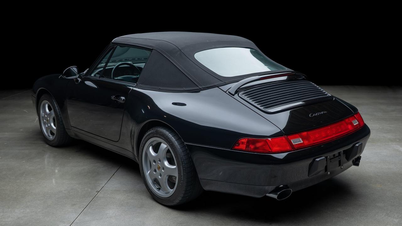 1998 Porsche 911 Carrera Cabriolet